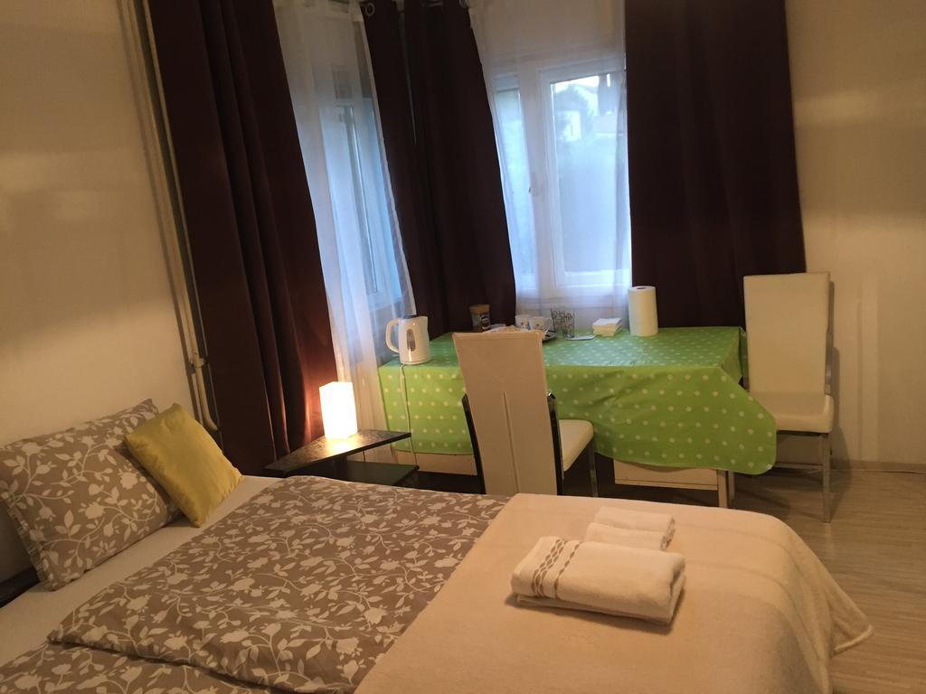 Rooms & Apartments Murgle Ljubljana Extérieur photo