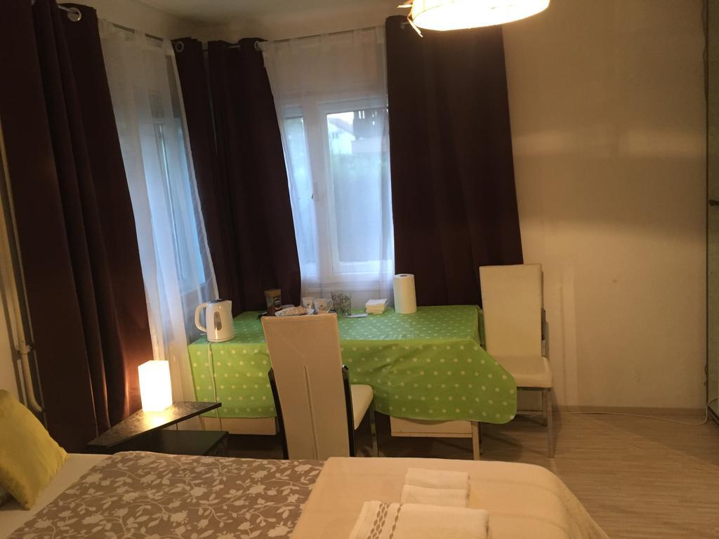 Rooms & Apartments Murgle Ljubljana Extérieur photo
