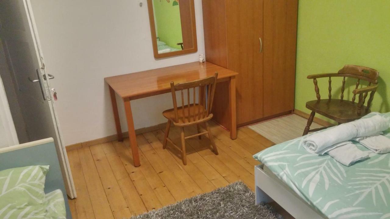 Rooms & Apartments Murgle Ljubljana Extérieur photo